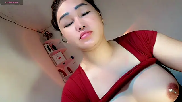 AsianWildsexHUGECOCK69 online show from May 22, 9:31 pm
