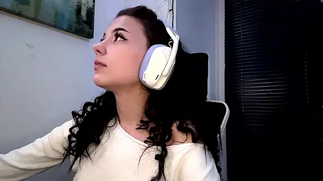 HanaMantanaDell online show from March 24, 2:55 pm