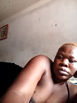 Snapshot of Roronae chatting on November 20, 9:20 am Roronae online show from November 20, 9:20 am