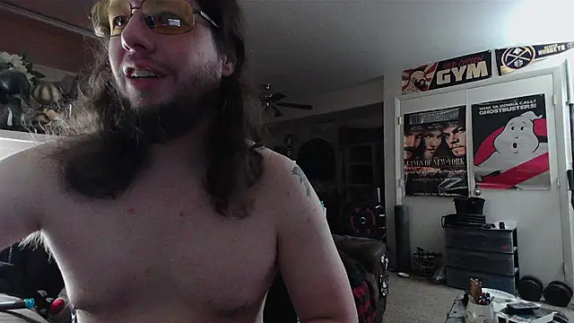 biggerisbetter12 online show from June 5, 3:24 am