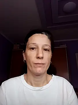 Emeli32-22 online show from November 3, 8:04 am