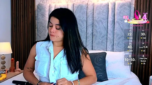 Snapshot of goddessfeetxx chatting on February 23, 8:17 pm goddessfeetxx online show from February 23, 8:17 pm