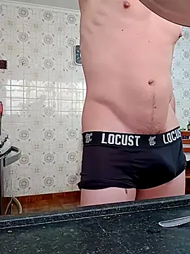 Snapshot of roludao_fun chatting on November 3, 10:16 am roludao fun online show from November 3, 10:16 am