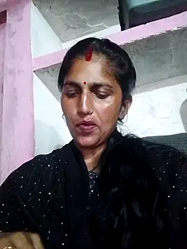 Snapshot of Pooja_shre chatting on November 7, 11:32 am Pooja shre online show from November 7, 11:32 am