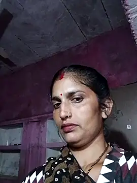 Snapshot of Pooja_shre chatting on November 8, 1:11 pm Pooja shre online show from November 8, 1:11 pm