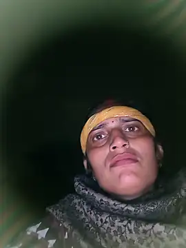 Snapshot of Pooja_shre chatting on December 2, 2:12 pm Pooja shre online show from December 2, 2:12 pm