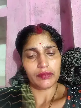 Snapshot of Pooja_shre chatting on December 15, 2:54 pm Pooja shre online show from December 15, 2:54 pm