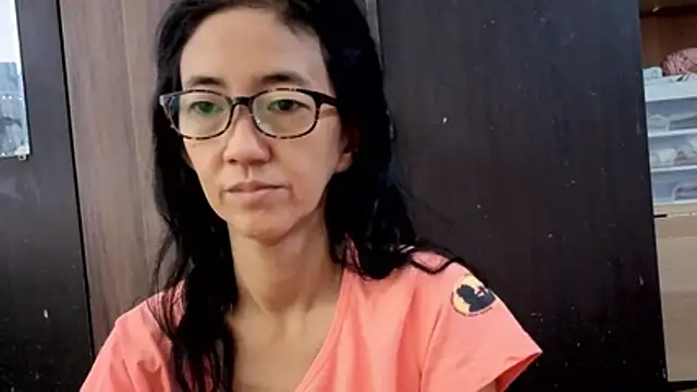 Snapshot of princessD077 chatting on February 7, 10:35 pm princessD077 online show from February 7, 10:35 pm