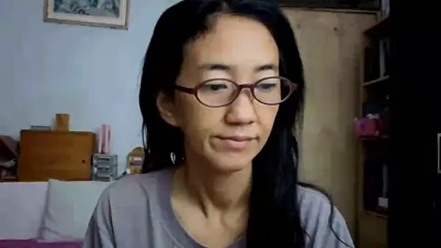 Snapshot of princessD077 chatting on February 25, 10:41 pm princessD077 online show from February 25, 10:41 pm