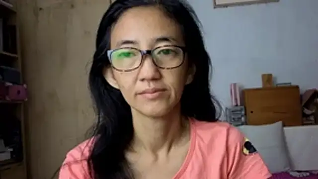 Snapshot of princessD077 chatting on March 10, 10:15 pm princessD077 online show from March 10, 10:15 pm