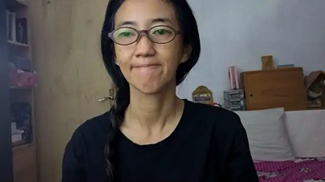 Snapshot of princessD077 chatting on March 11, 10:49 pm princessD077 online show from March 11, 10:49 pm