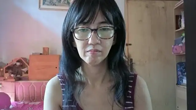 Snapshot of princessD077 chatting on June 22, 1:51 am princessD077 online show from June 22, 1:51 am