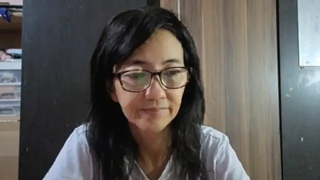 Snapshot of princessD077 chatting on July 3, 4:35 pm princessD077 online show from July 3, 4:35 pm