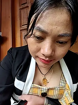 Snapshot of Sinhlinh2020 chatting on October 26, 3:01 am Sinhlinh2020 online show from October 26, 3:01 am