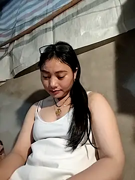 Snapshot of Sinhlinh2020 chatting on October 28, 3:25 pm Sinhlinh2020 online show from October 28, 3:25 pm