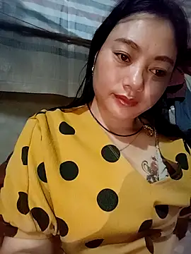 Snapshot of Sinhlinh2020 chatting on November 6, 9:15 pm Sinhlinh2020 online show from November 6, 9:15 pm