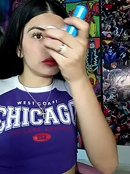 kaileyrivers online show from April 15, 7:21 pm