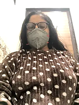 Snapshot of Lovely_Tannu chatting on December 19, 4:25 pm Lovely Tannu online show from December 19, 4:25 pm