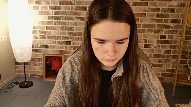 May Bloom online show from December 19, 5:14 am