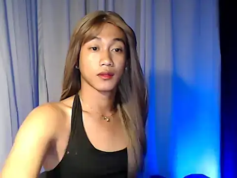 taylaxuxu online show from March 9, 8:07 am