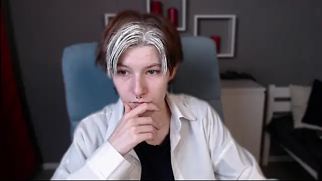 Snapshot of guitarandangell chatting on November 17, 4:07 am guitarandangell online show from November 17, 4:07 am