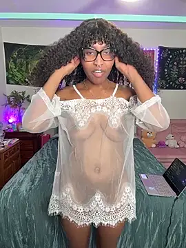 DaisyMynx online show from December 3, 3:58 am