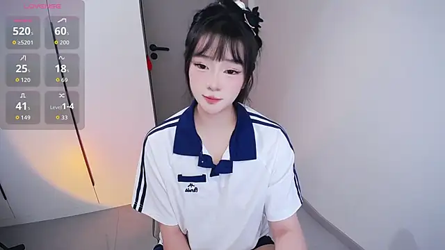 Snapshot of Kinadolly chatting on November 15, 10:01 am Kinadolly online show from November 15, 10:01 am