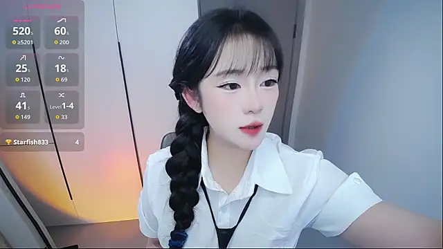 Snapshot of Kinadolly chatting on November 30, 6:06 am Kinadolly online show from November 30, 6:06 am