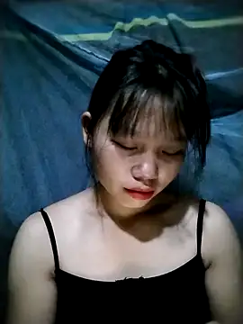 linh-miu99 online show from October 25, 2:56 pm