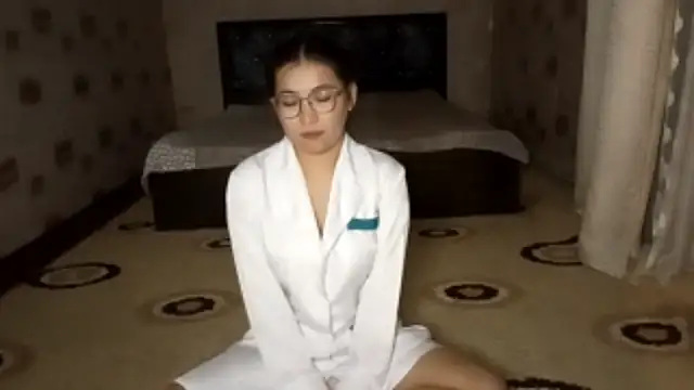 Snapshot of LinneaHyles chatting on December 4, 2:48 pm LinneaHyles online show from December 4, 2:48 pm