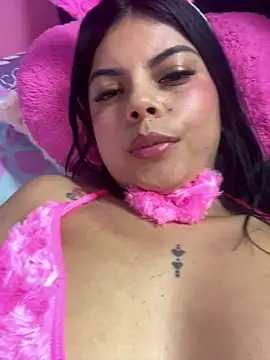 Snapshot of EVELIN26_ chatting on March 20, 6:07 am EVELIN26 online show from March 20, 6:07 am