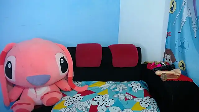 Snapshot of micaela_naugthy chatting on December 14, 10:58 pm micaela naugthy online show from December 14, 10:58 pm