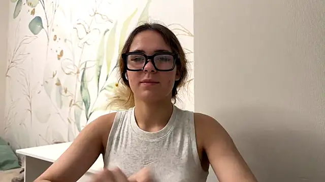 Snapshot of LunaAfrodita chatting on October 20, 5:13 pm LunaAfrodita online show from October 20, 5:13 pm
