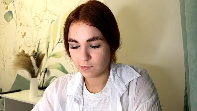 Snapshot of LunaAfrodita chatting on October 26, 6:25 pm LunaAfrodita online show from October 26, 6:25 pm