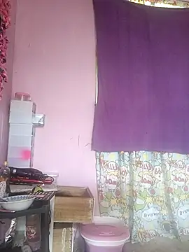 Snapshot of Kailyyhot chatting on November 13, 5:34 pm Kailyyhot online show from November 13, 5:34 pm