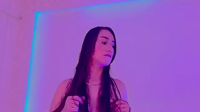 Snapshot of Catalina-Thompson chatting on November 13, 12:59 pm Catalina-Thompson online show from November 13, 12:59 pm