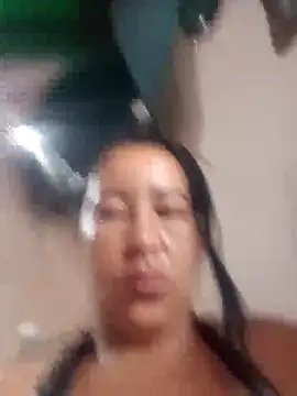 Snapshot of Laconcentidora chatting on October 18, 9:15 pm Laconcentidora online show from October 18, 9:15 pm
