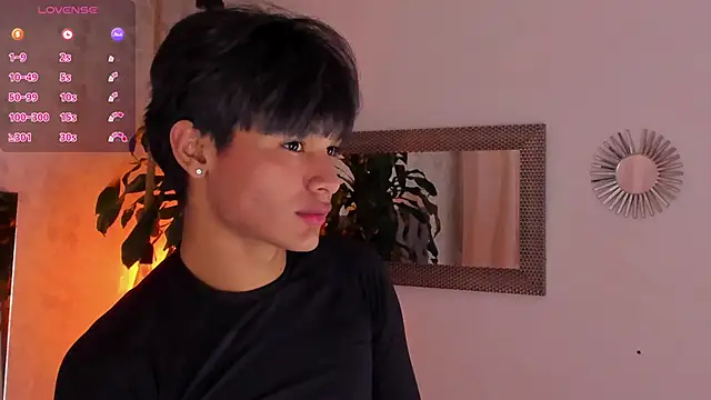 Snapshot of david_lux chatting on October 22, 1:22 pm david lux online show from October 22, 1:22 pm