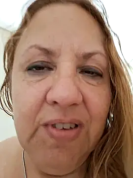 Snapshot of JennyInVegas chatting on November 23, 2:28 pm JennyInVegas online show from November 23, 2:28 pm