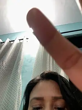 Snapshot of heenashai chatting on November 12, 12:00 am heenashai online show from November 12, 12:00 am