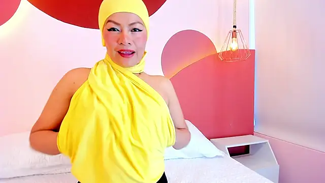 SophiaBeckerr online show from November 1, 1:02 pm