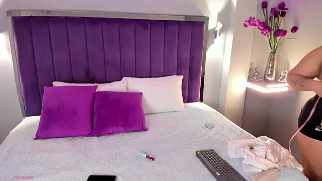 Dakota jhons1 online show from March 13, 6:14 pm