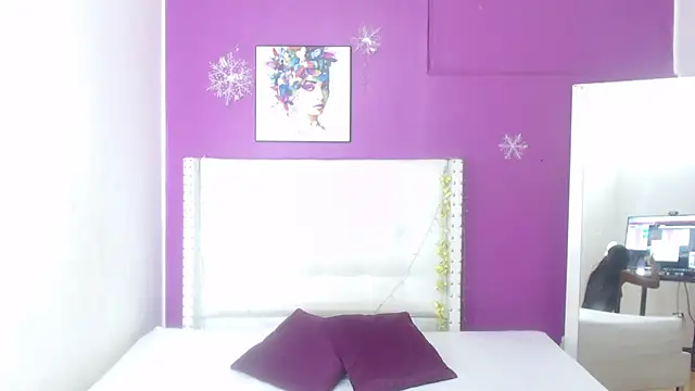 innocent sexybaby online show from November 8, 3:50 am