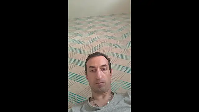 Snapshot of Andruu_ chatting on October 26, 10:54 am Andruu online show from October 26, 10:54 am