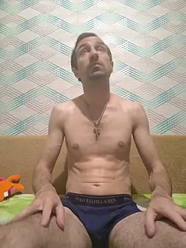 Snapshot of Andruu_ chatting on November 6, 9:37 pm Andruu online show from November 6, 9:37 pm