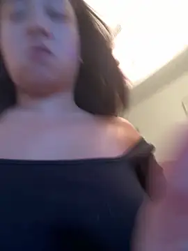 babygirlesme online show from June 13, 5:55 pm