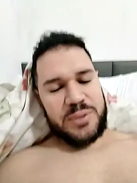 Snapshot of Branquinhowm chatting on November 22, 3:05 am Branquinhowm online show from November 22, 3:05 am