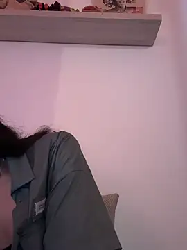 valeriahornier online show from February 24, 12:19 am