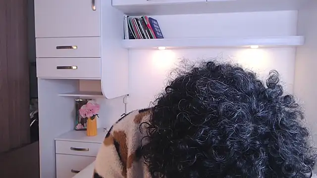 Snapshot of MartiRuis10 chatting on November 11, 9:37 pm MartiRuis10 online show from November 11, 9:37 pm