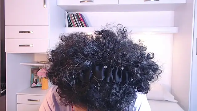 Snapshot of MartiRuis10 chatting on November 20, 9:14 pm MartiRuis10 online show from November 20, 9:14 pm